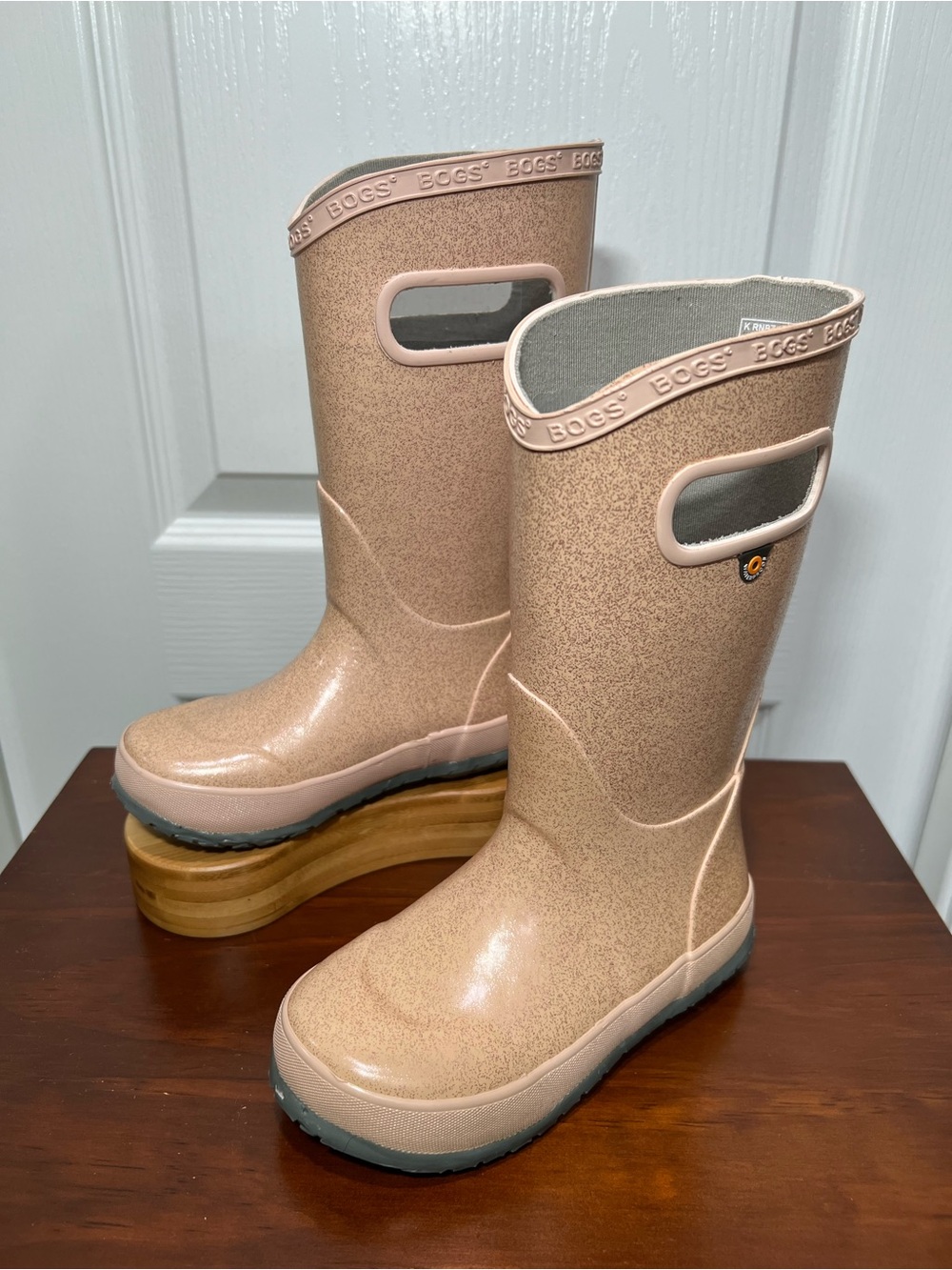 EUC Bogs Rose Gold Glitter Mid-Calf Waterproof Rain Boots Kids Size 11